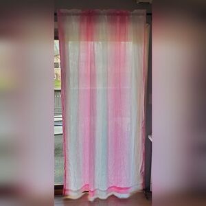 Curtain Panles Pink Jubilee 4-panels